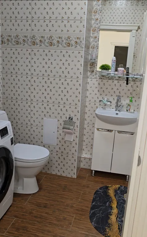 Уютная однокомнатная квартира расположена в центре города