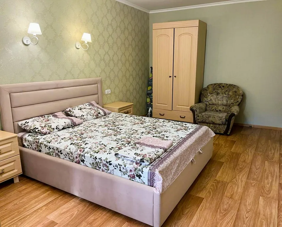 Квартира Люкс в центре г. Алушта — аренда посуточно в Алушта