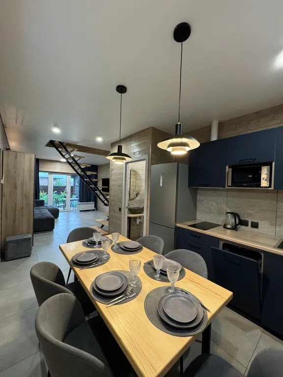 Коттедж Уютное Шале с видом на горы — аренда посуточно в Озёрное