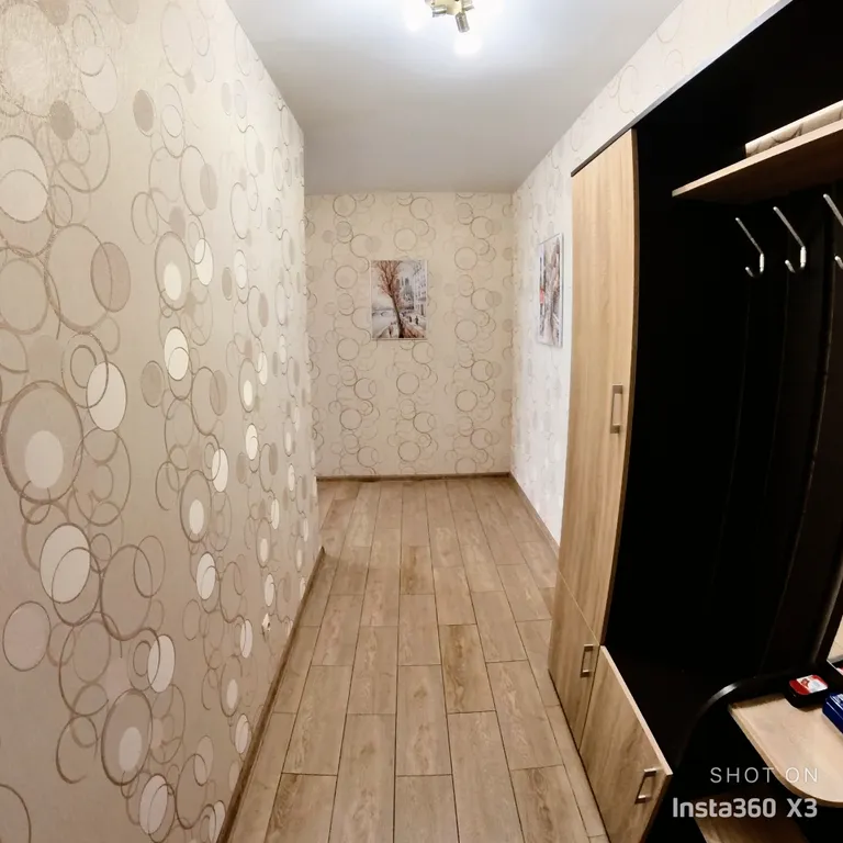 Большая уютная двушка для большой компании