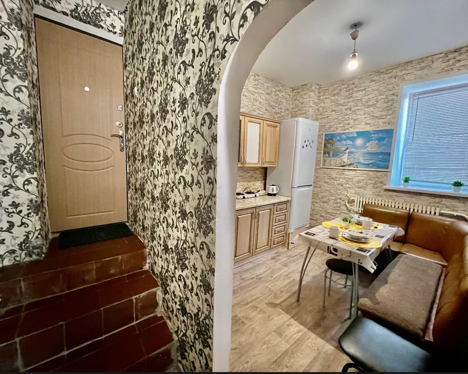 2-комнатная около ЖД вокзала