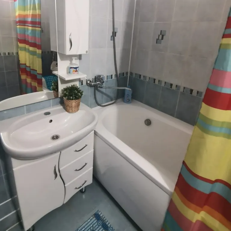 Двухкомнатная квартира в центре старого города