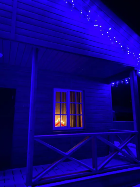 Дом на берегу озера