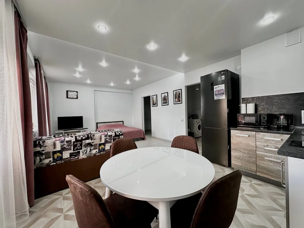 Квартира Просторная студия рядом с ЖД вокзалом — аренда посуточно в Улан-Удэ