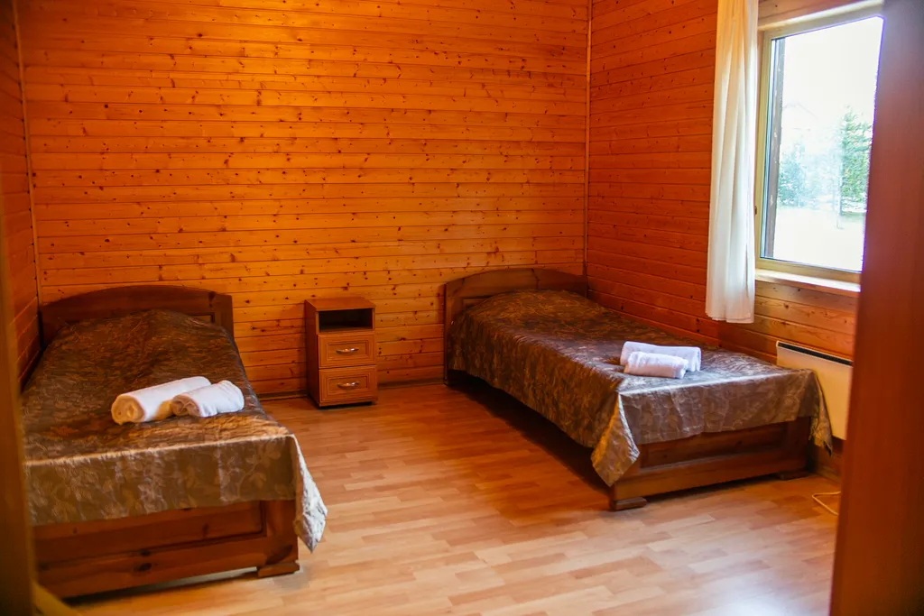 Коттедж Коттедж 3 спальни на берегу реки — Лодейное Поле