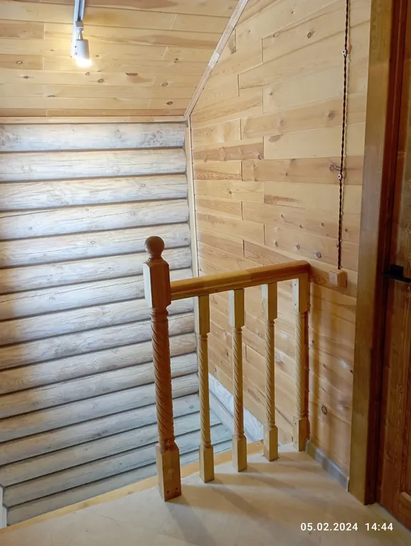 Уютный домик недалеко от горы