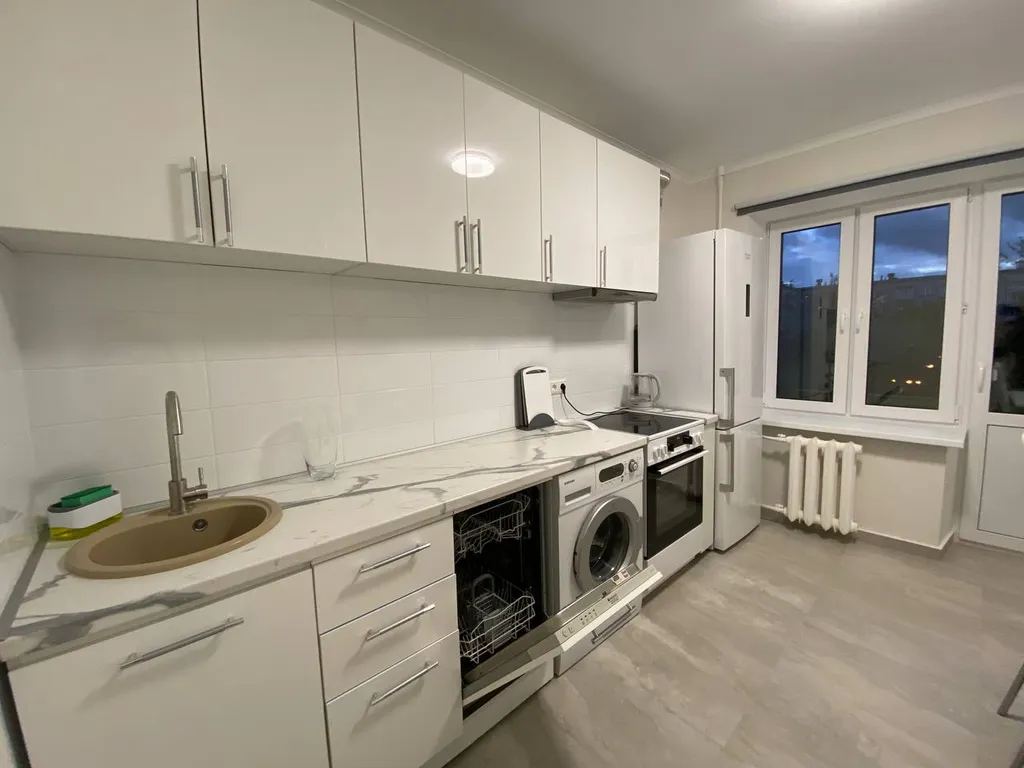 Квартира 3-комнатная Квартира — Москва