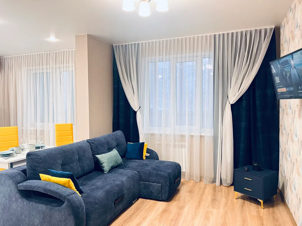 Новая студия у жд вокзала