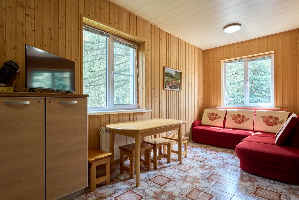 4-комнатная Квартира