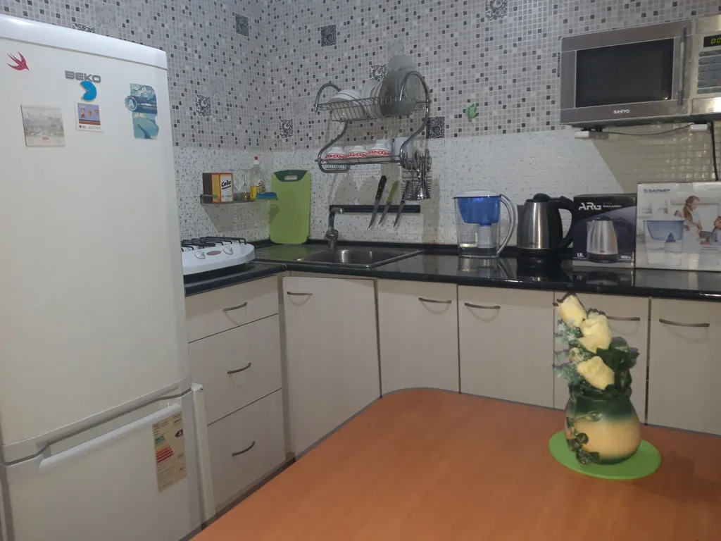 2-комнатная квартира возле набережной речки Есентай