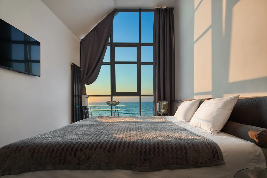 Eleven Aparts с лучшим видом на море!