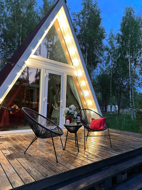 Коттедж Aframe домик рубин c ванной с видом на лес — Тосно