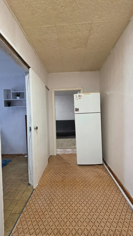 Рядом госпиталь. Хороший вариант и для командированных