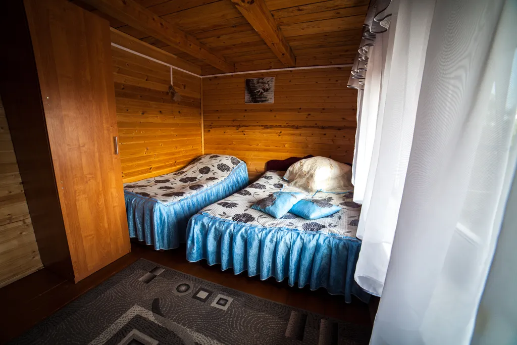 12-комнатный Дом