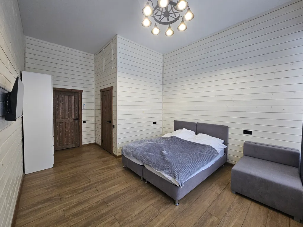 Дом с баней и камином для большой компании