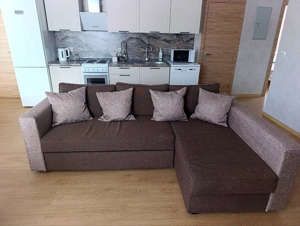 Частный дом с видом на сопку