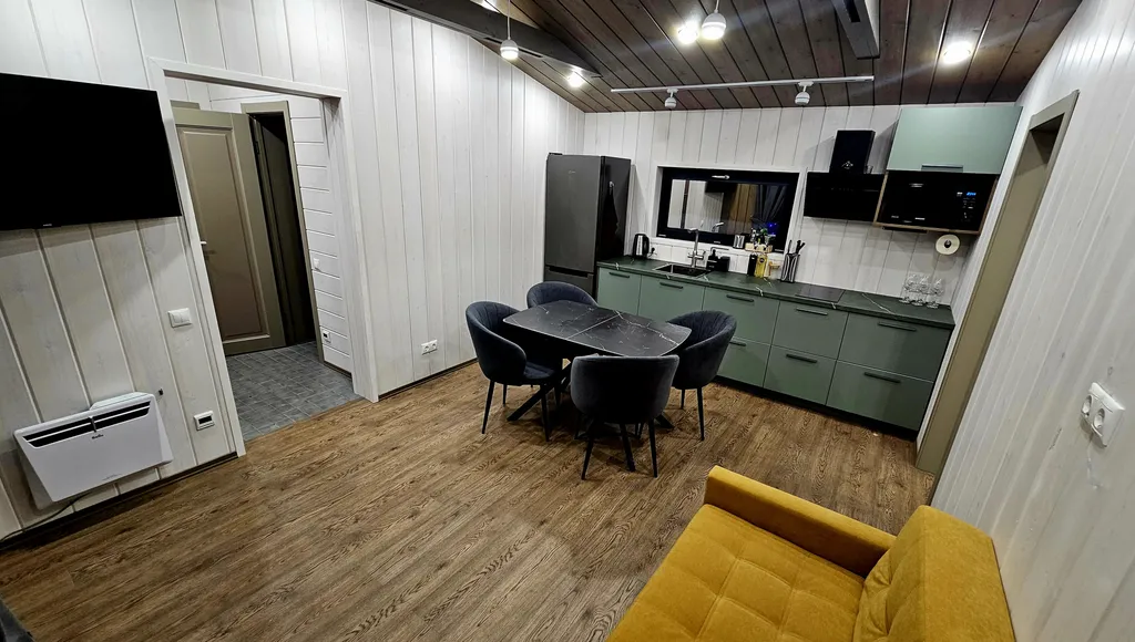 Далеко и надолго