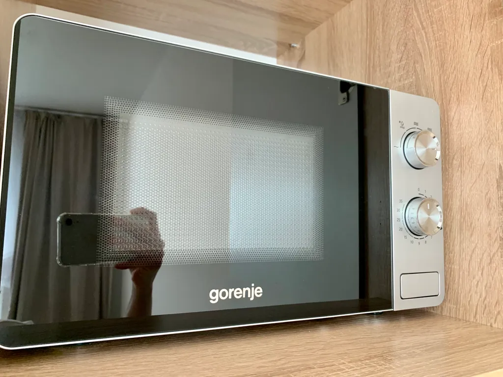 Студия у метро Лесная