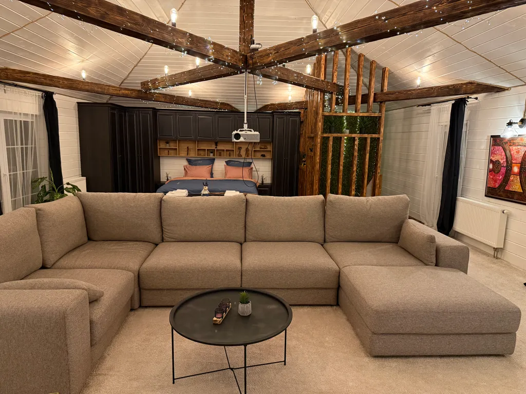 Romantic house VIP с бассейном и хамамом в Минске