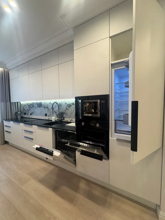 2-комнатный люкс с дизайнерским ремонтом в историческом центре