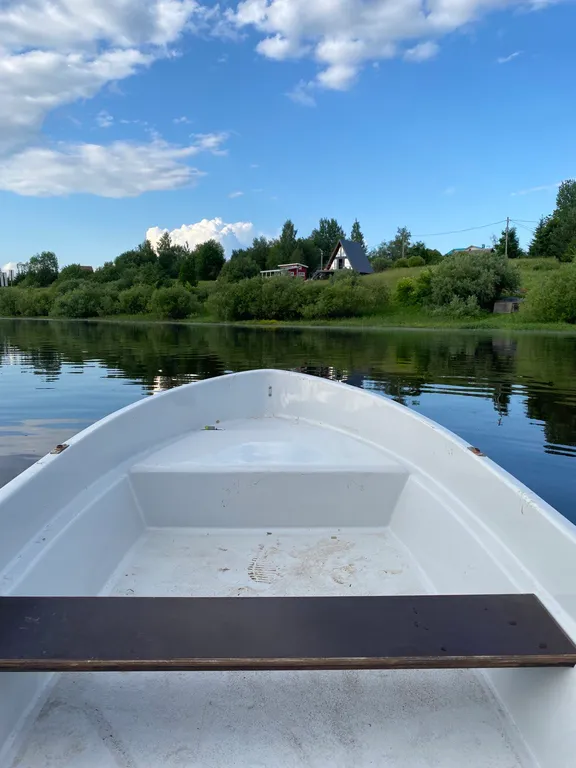 Smaland Ranta house-шале на высоком берегу с видом на реку и закат