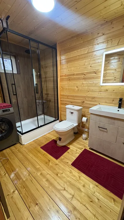 Двухэтажный коттедж в горах Карачаево-Черкесии