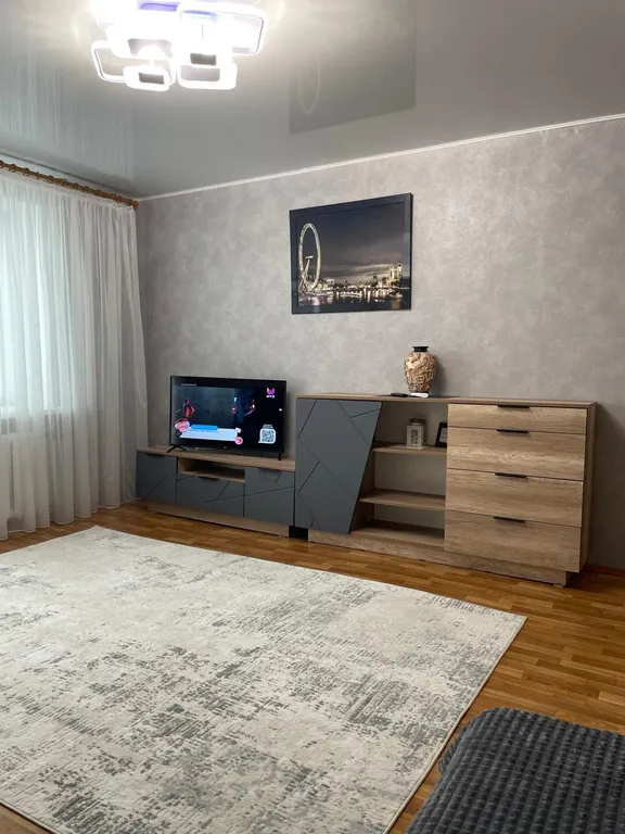 Квартира 1-комнатная квартира в самом центре — Луганск