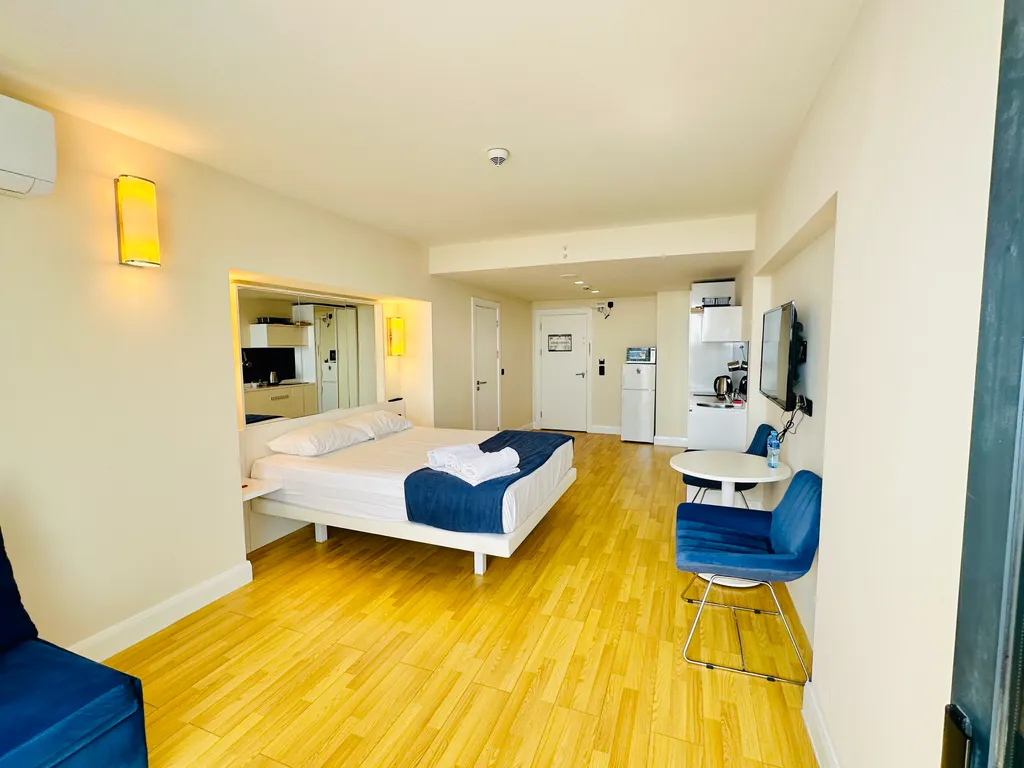 Sea Sunset Residence 43 floor