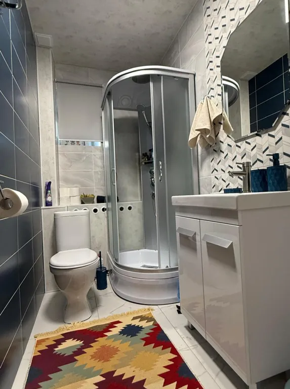 Атмосферная квартира у живописного пруда