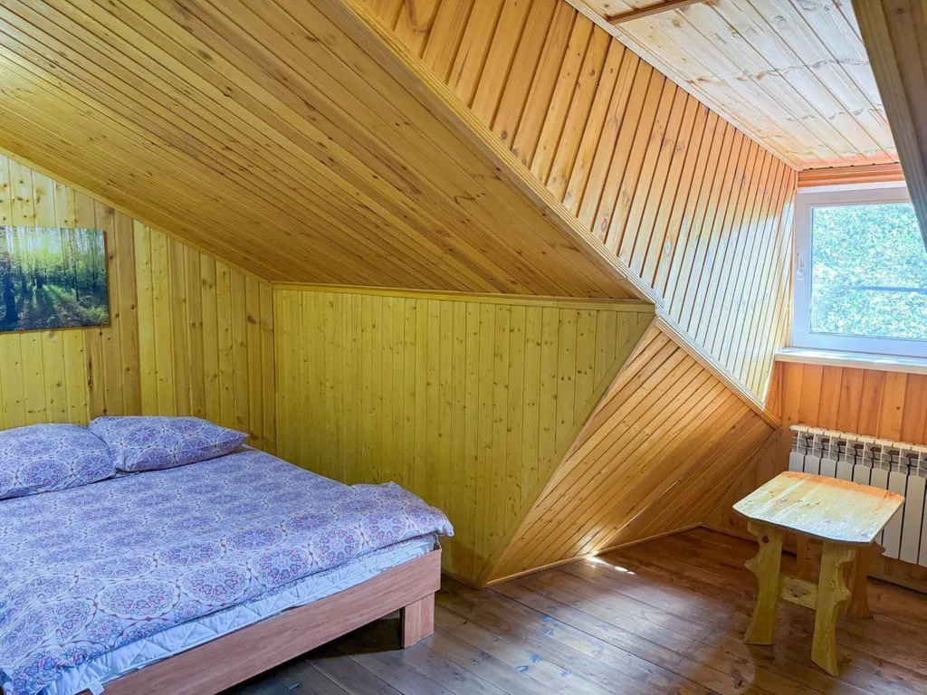 Дом с баней и бассейном