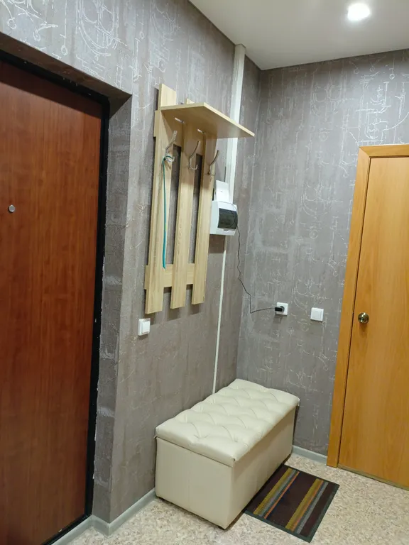 Рядом ТЦ Оазис Плаза, Окружная больница, Смотровая поликлиника