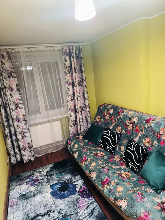 Большая трёхкомнатная квартира