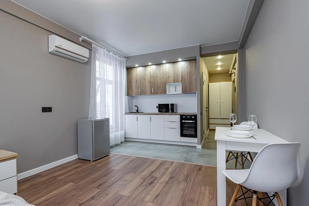 Уютная студия у цирка