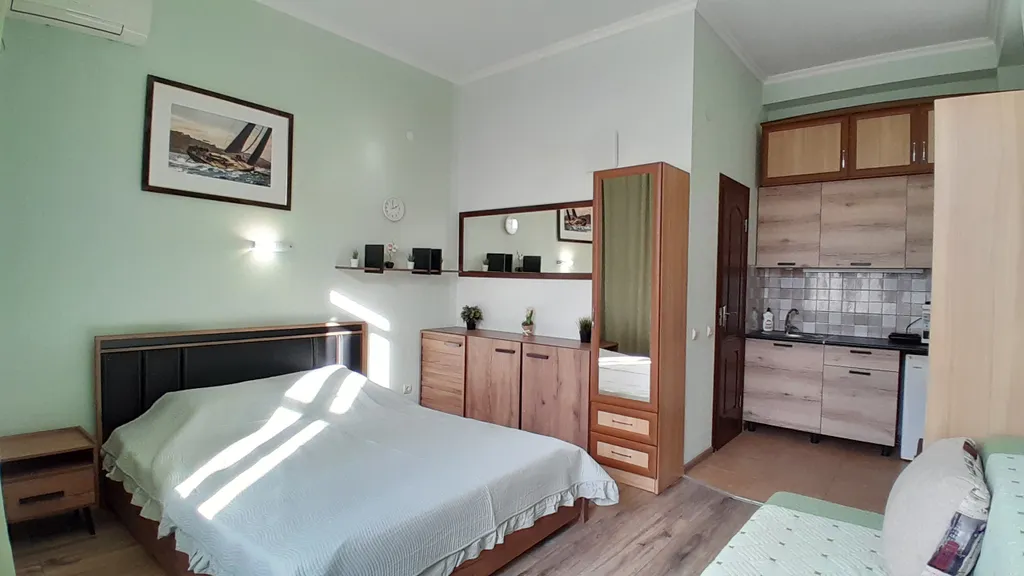 Квартира Комортабельные однокомнатные апартаменты "Олива" — Севастополь