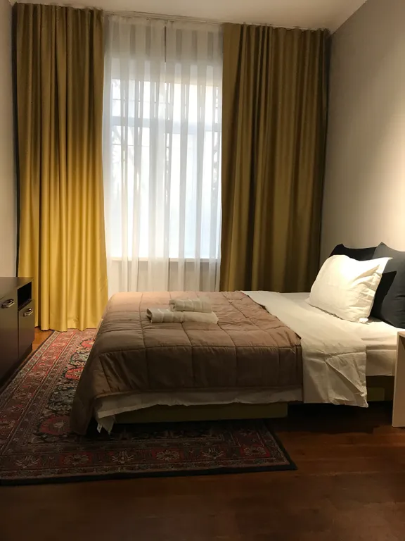 Уютный уголок рядом с ЦУМом и ГУМом