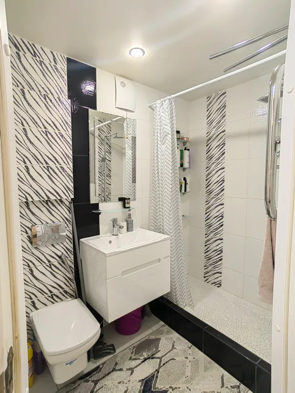 Трёхкомнатная квартира на набережной