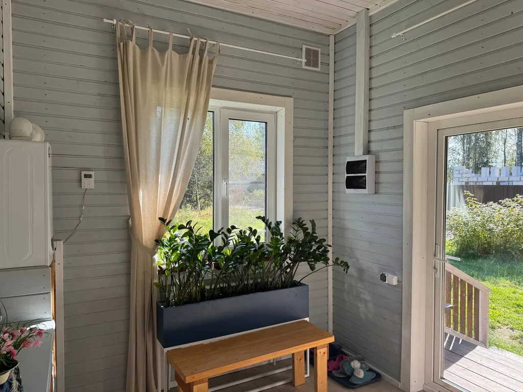 Дом на опушке с баней и видом на лес