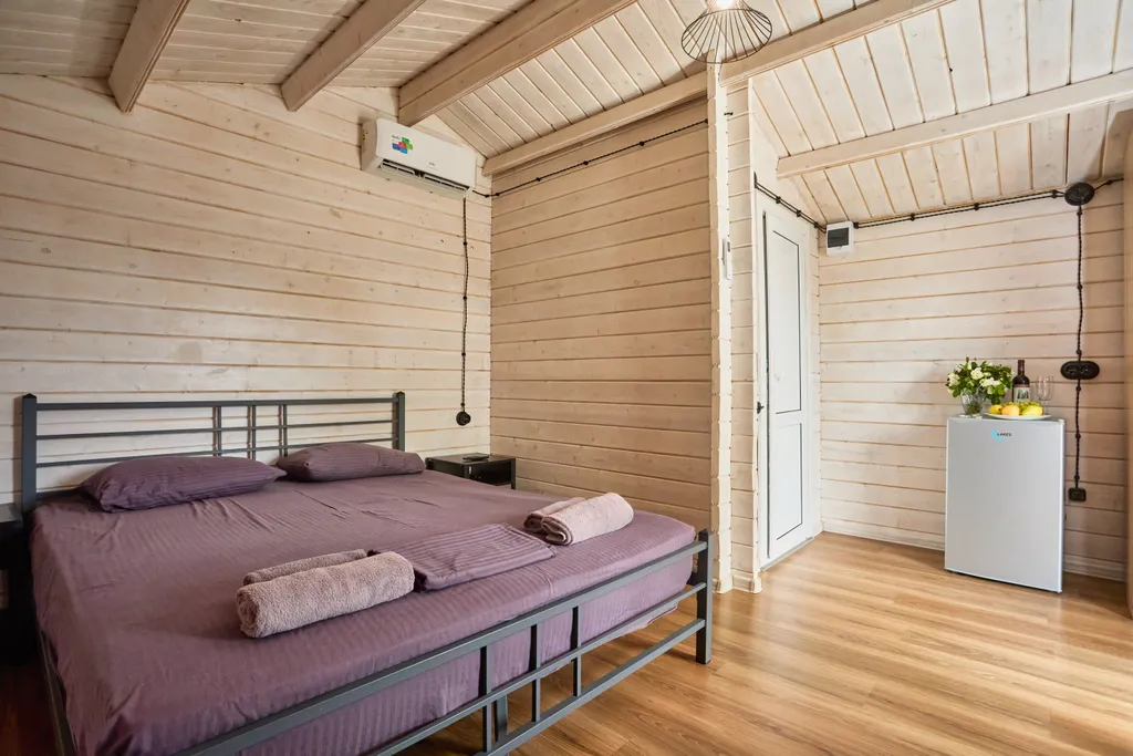 Коттедж 1-комнатный Дом — Сухум