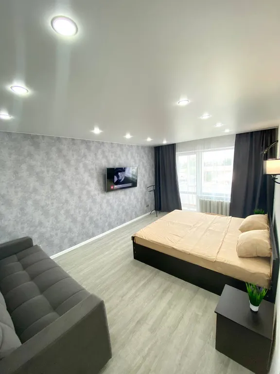 Квартира Комфортная квартира в центре города — Артёмовский