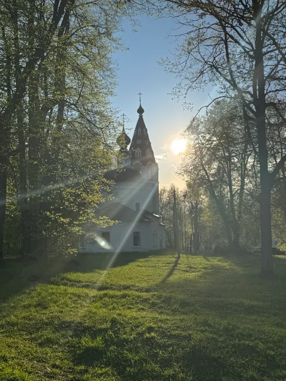 Квартира у пруда