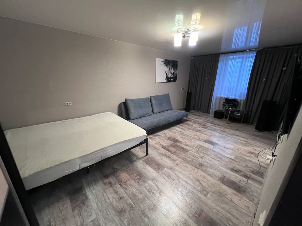 Уютная квартира в центре города с видом на горы