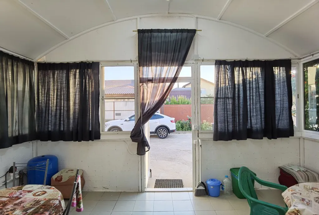 Уютная комната недалёко от моря, удобства в номере