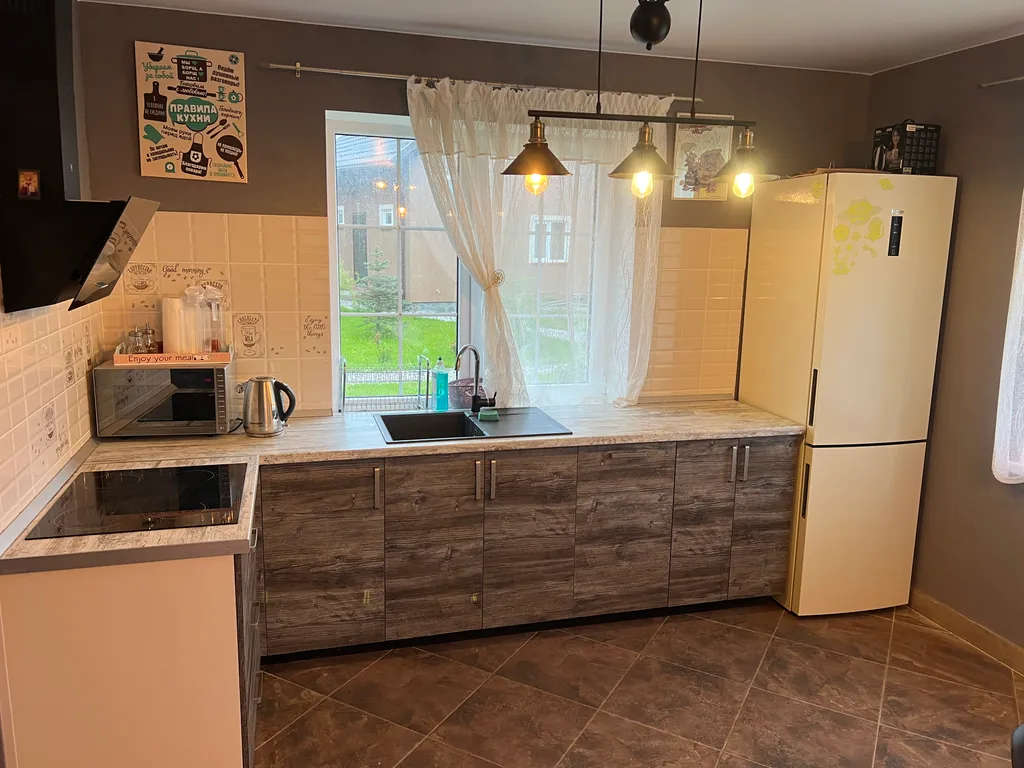 Дом на берегу моря