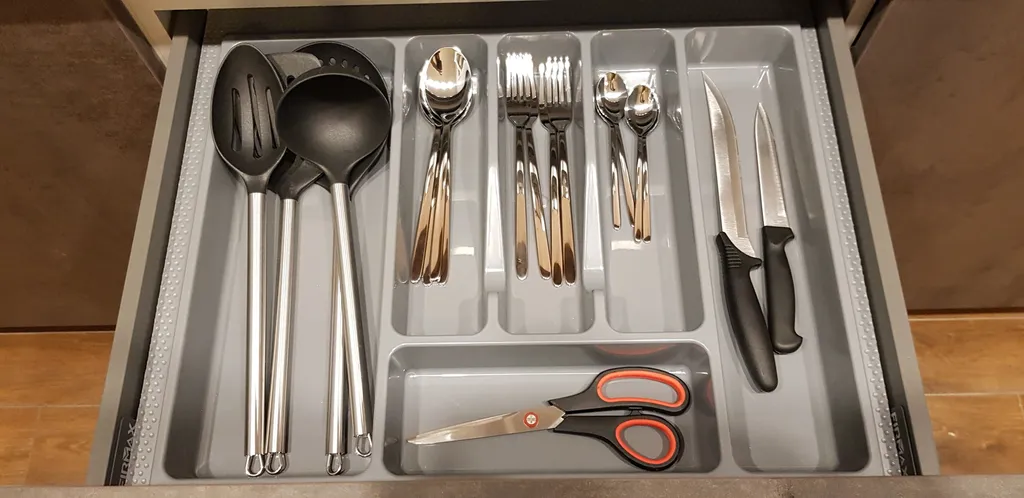 Апартаменты с прекрасным видом, рядом с аэропортом и жд вокзалом