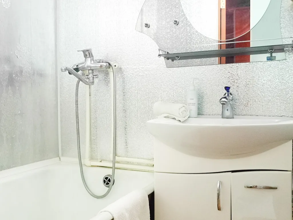 Квартира в 7 минутах от жд вокзала для 4 гостей,с документами