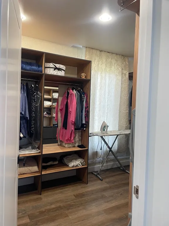 4-комнатный Дом