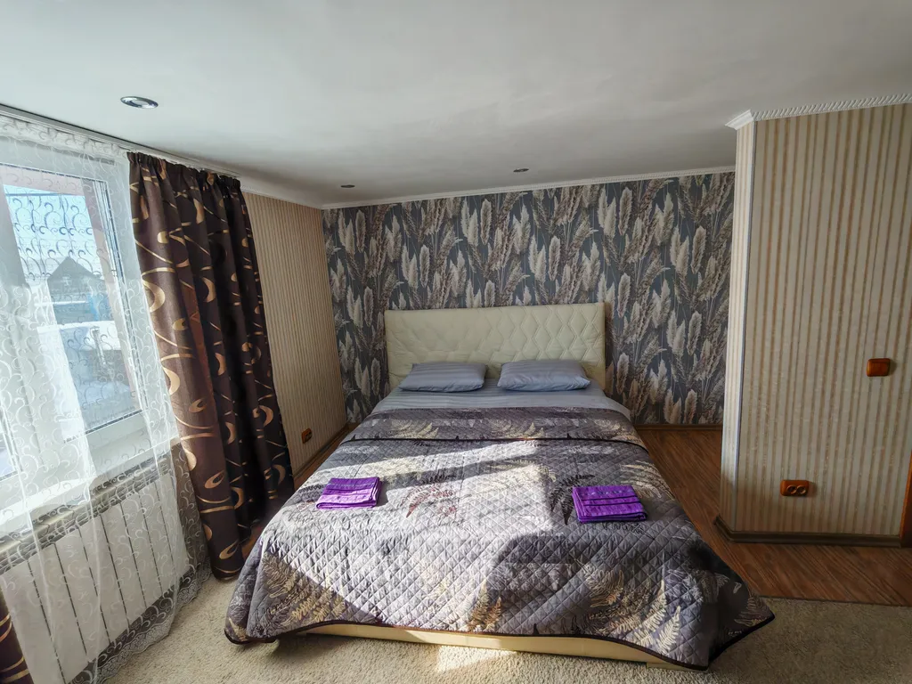 Уютный домик с баней рядом с центром города