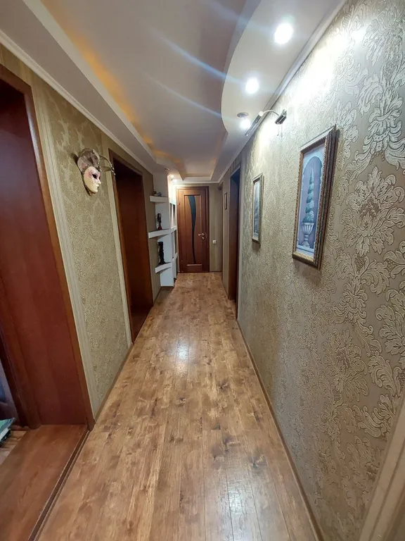 Большая красивая 3-комнатная квартира