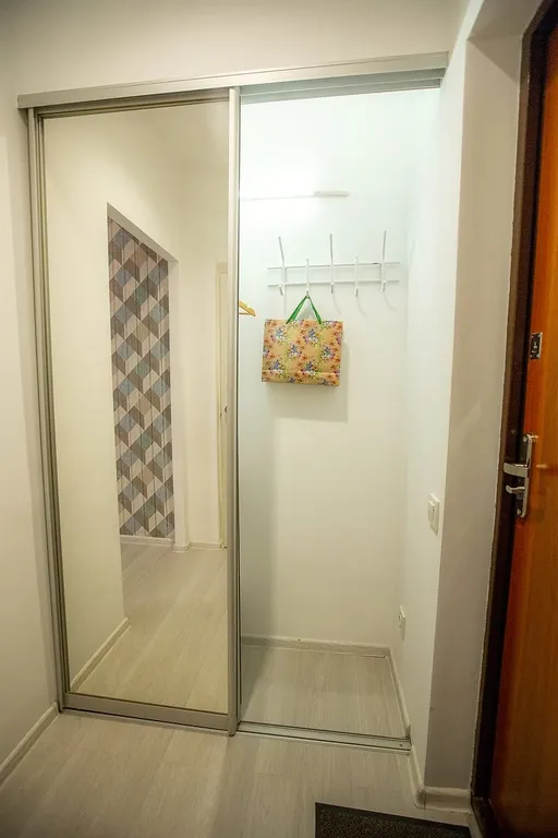 Студия в центре Дзержинского района