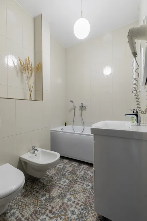 Охта Сьют 4 с большой террасой на 1 этаже, с видом на лес